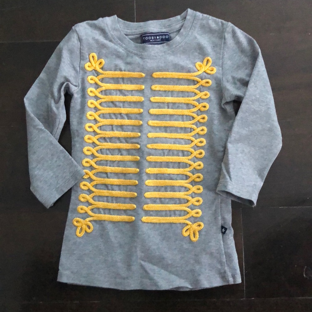 Toobydoo 2T gray and yellow tee